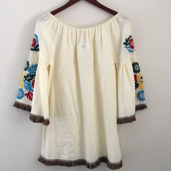 Velzera floral embroidered bell sleeve tunic | Size Medium - Picture 3 of 5